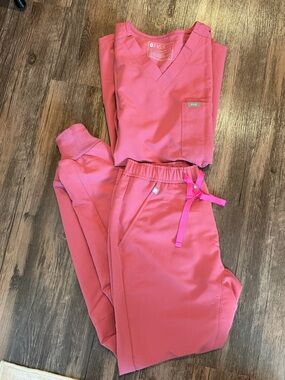 Figs Men’s scrub top and bottom Set- breast cancer awareness